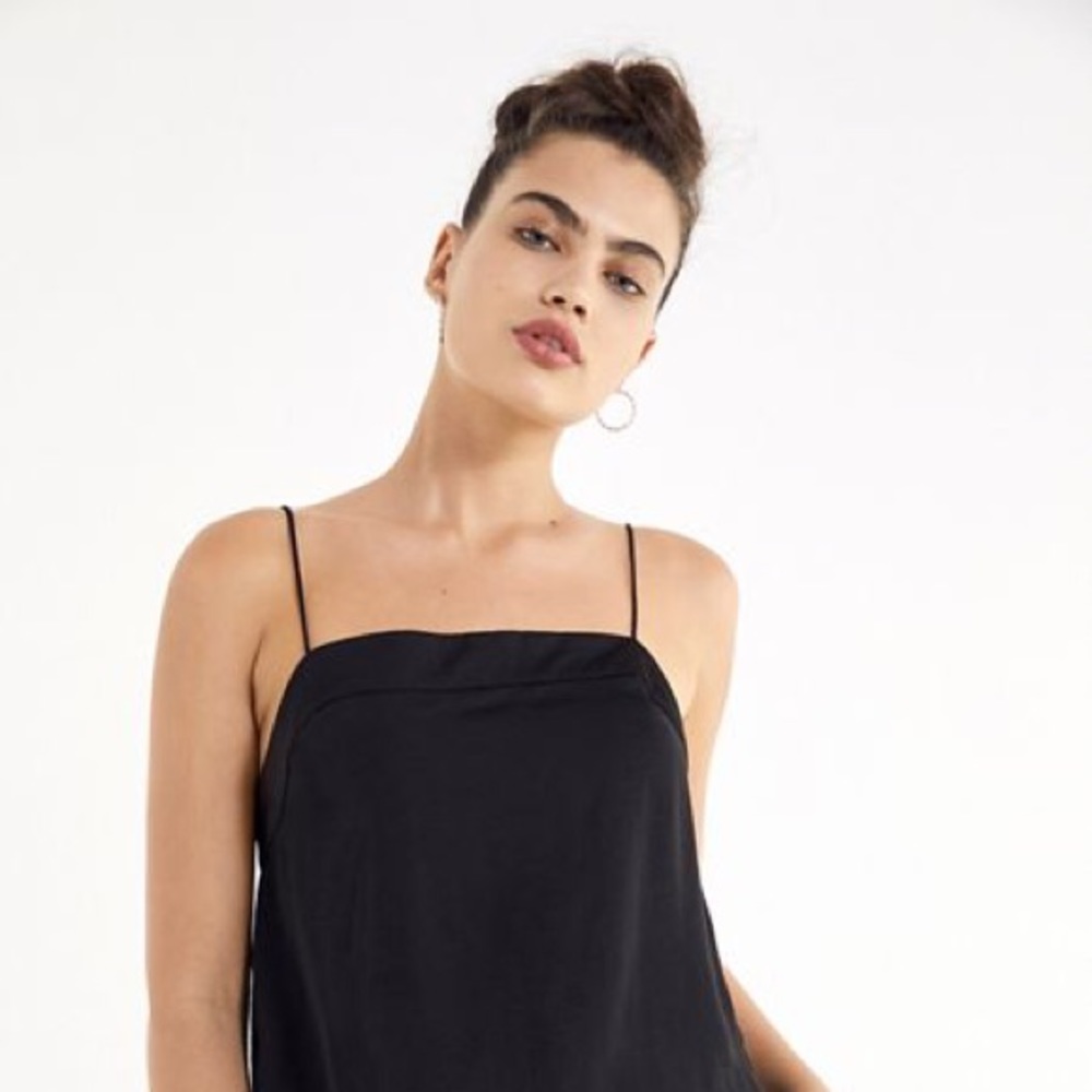 NWT Urban Outfitters crop tank top